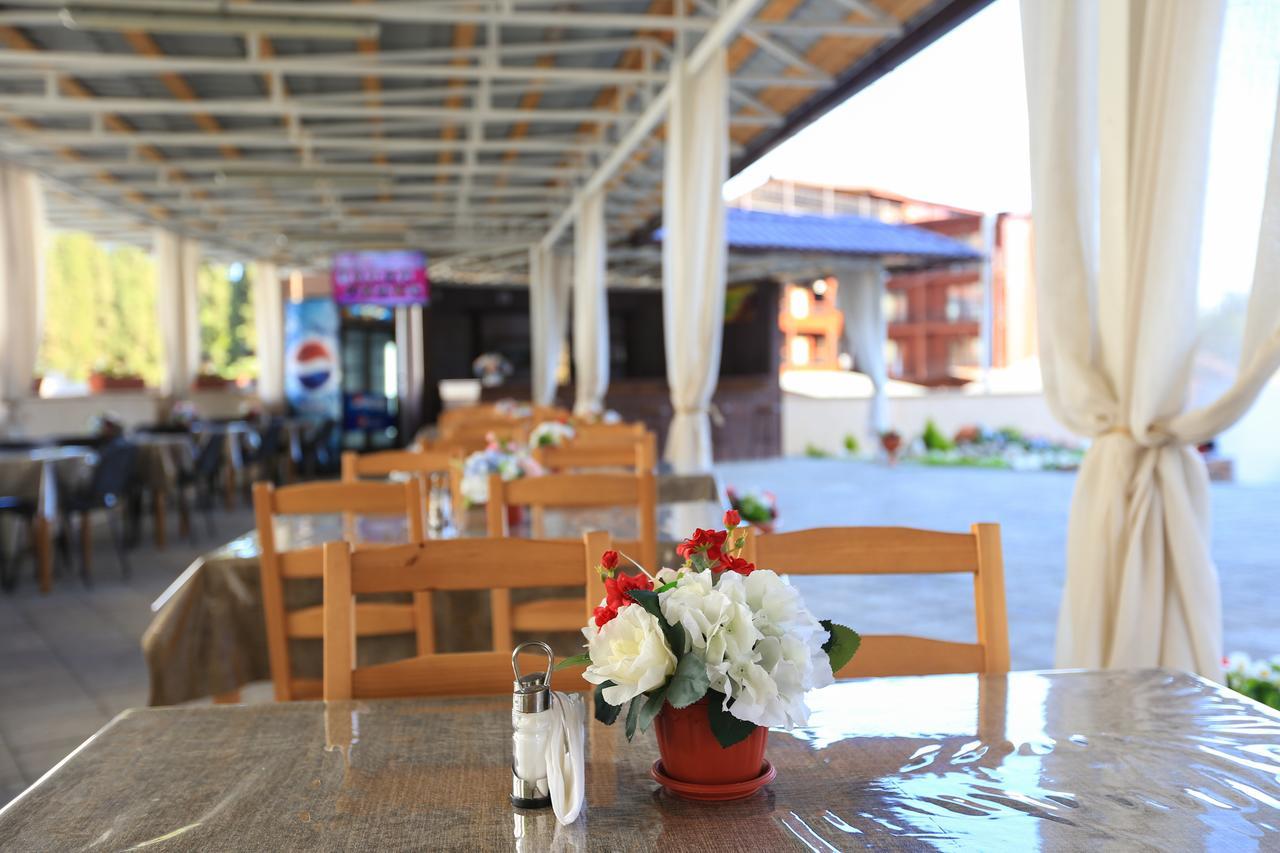 Hotel Nikopoli On Vodopadnaya 21А New Athos Екстериор снимка